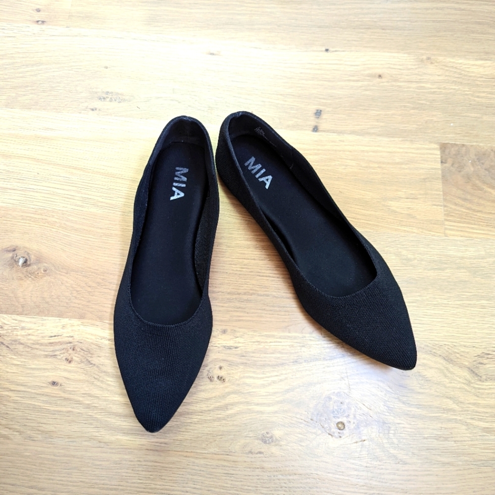 MIA Pointed Black Flats